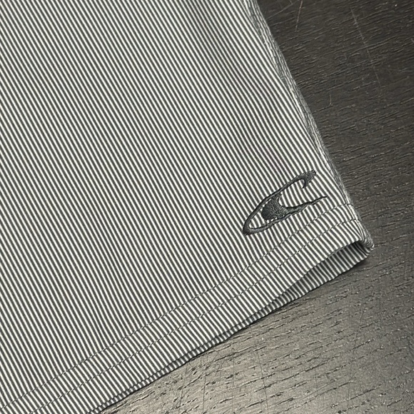 O’Neill hybrid, swim trunk flat front shorts subtle pinstripe gray 34 - Picture 3 of 15